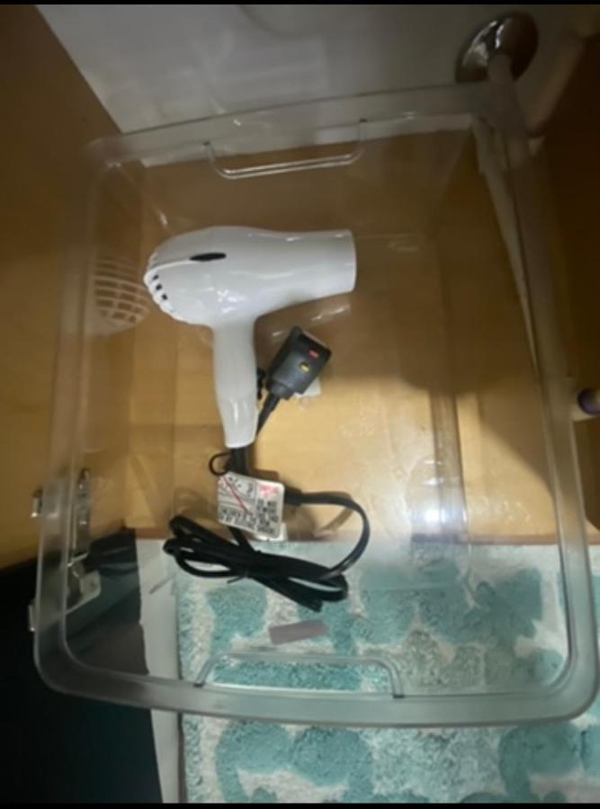 Tiny Place W Private Hot Jacuzzi 7 Min To Miami International Airport Bagian luar foto